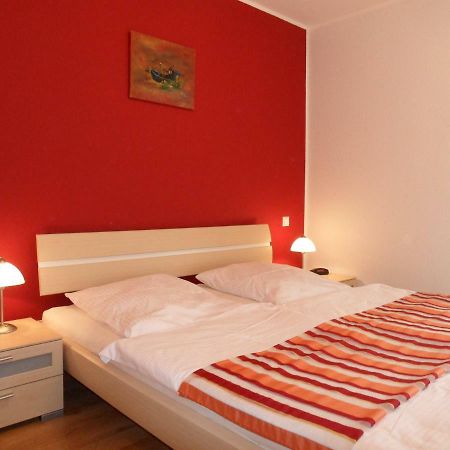 Schloonseevilla mit Tiefgarage - 200 m zum Strand Heringsdorf  Buitenkant foto